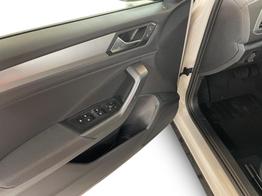 Volkswagen T-Roc Edition 1.5 TSI 150PS/110KW DSG 2025 +SHZ+RFK+Adaptiver Temp.+2Z-Klima - RESERVIERT 