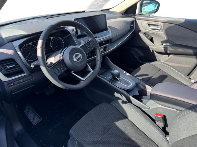 Nissan Qashqai N-CONNECTA 1.3 MHEV 158PS/116kW Xtronic 2024 +SHZ +Carplay +RFK +Adaptiver Tempomat (2 Stück) 