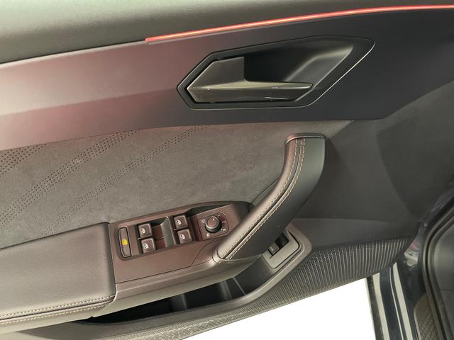Cupra Leon Sportstourer VZ 2.0 TSI 333PS/245kW 4x4 DSG7 2025 *+PANO +NAVI +AHK* 