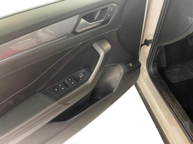 Volkswagen T-Roc Style 1.5 TSI EVO ACT 150PS/110kW DSG 2024 *DK Paket + 17" ALU* 