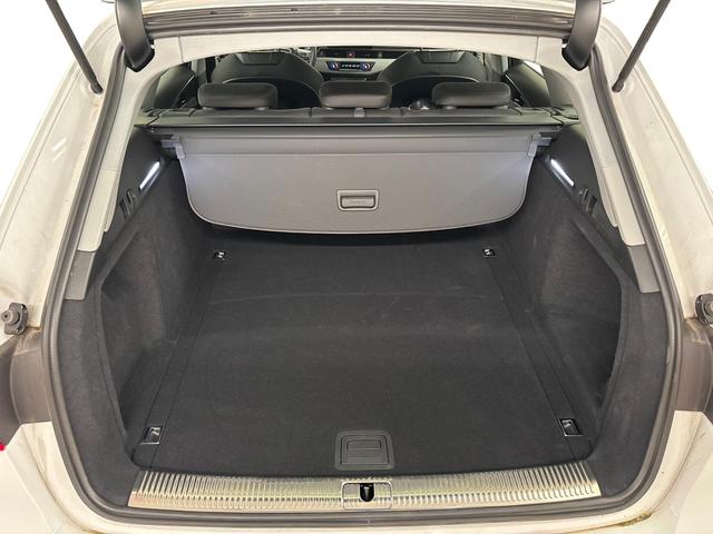 A4 Avant S Line Plus 40 2.0 TDI 204PS/150kW S-tronic 2024 | *+18" ALU +LED +El. Heckklappe +NAVI +Sportlederlenkrad +Drive Select* 