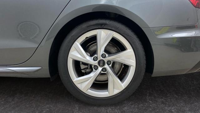 Audi A4 Avant S Line Plus 40 2.0 TFSI 204PS/150kW S-tronic 2024 | *+18" ALU +PANO +NAVI +LED +El. Heckklappe +Sportlederlenkrad* 