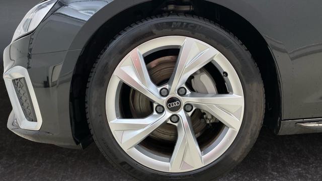 Audi A4 Avant S Line Plus 40 2.0 TFSI 204PS/150kW S-tronic 2024 | *+18" ALU +NAVI +LED +El. Heckklappe +Sportlederlenkrad +Audi Drive Select* 