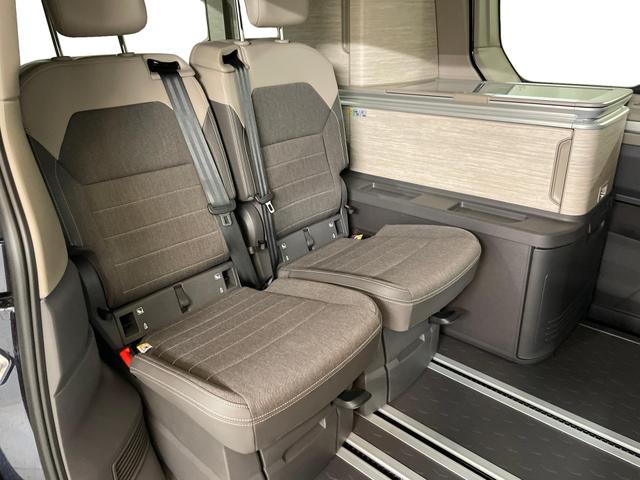 Volkswagen T7 California Ocean 2.0 TDI 150PS/110kW DSG7 2025 *Faceliftet* | *+18" Alu +AHK +Travel Assist +Markise +IQ.Light Matrix +Park Assist* 