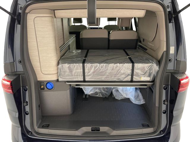 Volkswagen T7 California Ocean 2.0 TDI 150PS/110kW DSG7 2025 *Faceliftet* | *+18" Alu +AHK +Travel Assist +Markise +IQ.Light Matrix +Park Assist* 