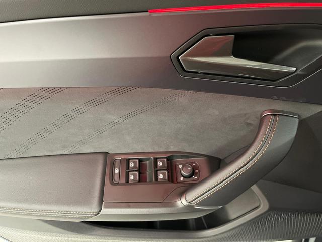 Cupra Leon Hatchback 1.5 eTSI 150PS/110kW DSG7 2025 | *+19" ALU +Navi +AHK +RFK +DCC +KESSY* 