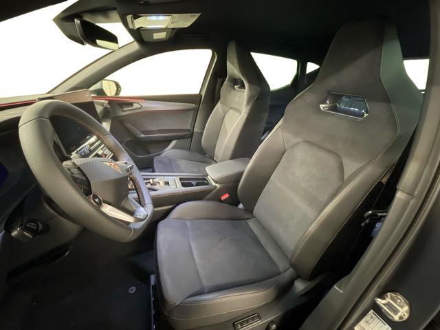 Cupra Leon Hatchback 1.5 eTSI 150PS/110kW DSG7 2025 | *+19" ALU +Navi +AHK +RFK +DCC +KESSY* 