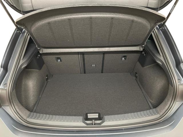 Cupra Leon Hatchback 1.5 eTSI 150PS/110kW DSG7 2025 | *+19" ALU +Navi +AHK +RFK +DCC +KESSY* 