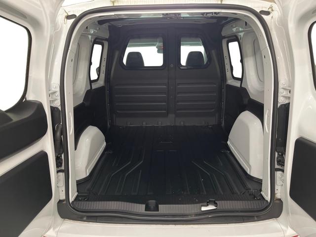 Nissan Townstar Van L1 Tekna Electric 45kWh 122PS/90kW Aut. 2024 | *+AHK +Wärmepumpe +Glas-Paket +ProPilot Paket* 