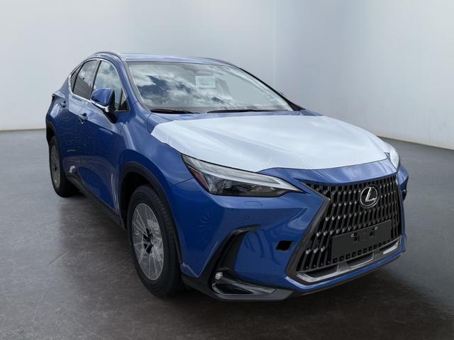 NX - Business Plus 450h+ 2.5 PHEV 309PS/227kW AWD aut. *RFK +18" ALU +Adaptiver Tempomat*