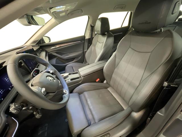 Superb Combi L&K 1.5 TSI iV 204PS/150kW DSG 2025 | +AHK +DrivePlus-Paket +Canton +Matrix +DCC 