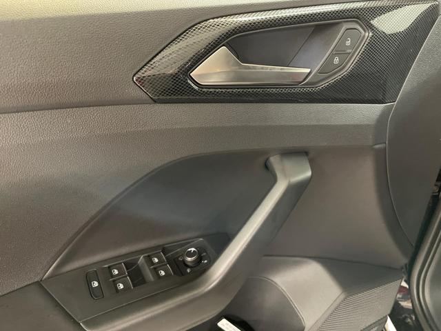 Volkswagen T-Cross R-Line Edition 1.0 TSI 150PS/110kW DSG 2025 *+Matrix +RFK +KESSY +DC-Pro +SHZ +18"LM* 