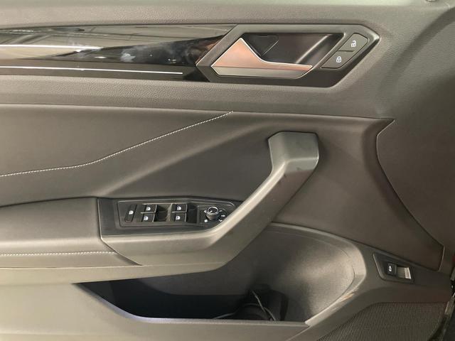 Volkswagen T-Roc R-Line Edition 1.5 TSI 150PS/110KW DSG 2025 *+RFK +Keyless +BHZ. Lenkrad +AT* 
