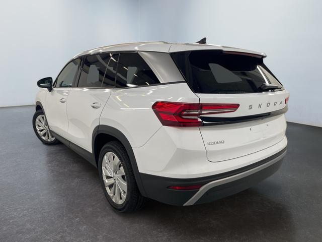 Skoda Kodiaq Selection 1.5 eTSI mHEV 150PS/110kW DSG 2024 +AHK +Gepäcknetz +El.Sitz +El.Heck +Kessy 
