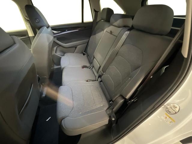 Skoda Kodiaq Selection 1.5 eTSI mHEV 150PS/110kW DSG 2024 +AHK +Gepäcknetz +El.Sitz +El.Heck +Kessy 