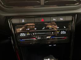 Volkswagen T-Roc Black Edition/Silver Edition 1.5 TSI 150PS/110kW DSG 2025 +Black Paket+19"ALU+MATRIX+PANO 