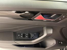 Volkswagen T-Roc Black Edition/Silver Edition 1.5 TSI 150PS/110kW DSG 2025 +Black Paket+19"ALU+MATRIX+PANO 