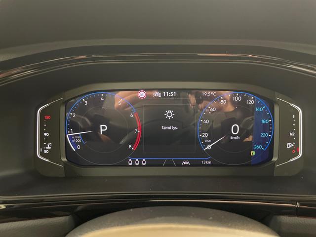 Volkswagen T-Roc Black Edition/Silver Edition 1.5 TSI 150PS/110kW DSG 2025 +19" AF +Black Style Paket +Matrix +Pano 