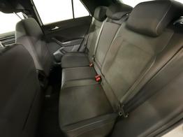 Volkswagen T-Roc Black Edition/Silver Edition 1.5 TSI 150PS/110kW DSG 2025 +Black Style Paket+19"ALU+MATRIX+PANO 