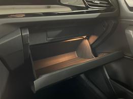 Volkswagen T-Roc Black Edition/Silver Edition 1.5 TSI 150PS/110kW DSG 2025 +Black Paket+19"ALU+MATRIX+PANO 