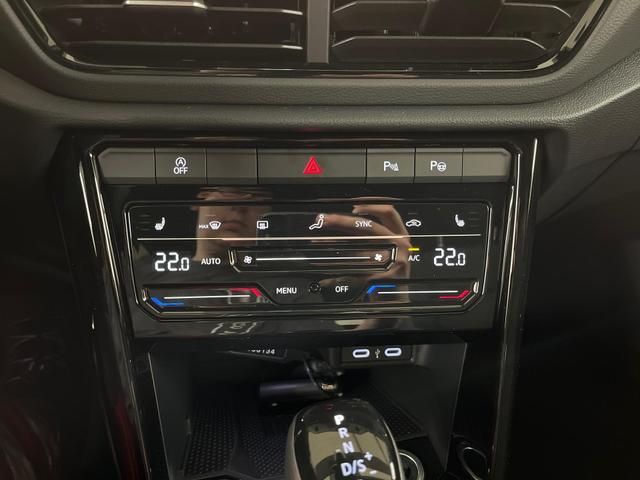 Volkswagen T-Roc Black Edition/Silver Edition 1.5 TSI 150PS/110kW DSG 2025 +19" AF +Black Style Paket +Matrix +Pano 