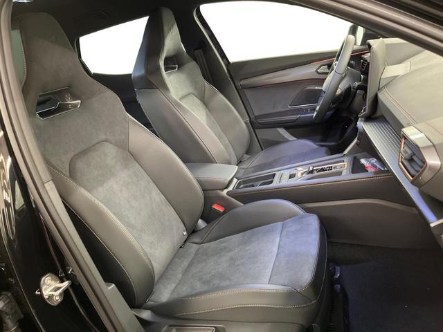 Cupra Formentor VZ 2.0 TSI 333PS/245kW 4x4 DSG7 2025 *+19" ALU +Matrix +AHK +INTELLIGENT DRIVE* 