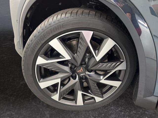 Cupra Formentor VZ 2.0 TSI 333PS/245kW 4x4 DSG7 2025 *+19" ALU +PANO +Matrix +AHK +INTELLIGENT DRIVE* 