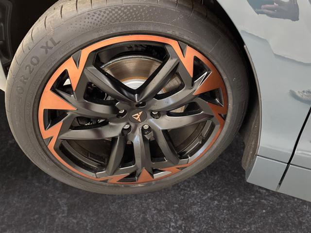 Terramar VZ 2.0 TSI 265PS/195kW 4x4 DSG7 2025 *+20" ALU +PANO +Matrix +Top-View +NAVI +DCC* 