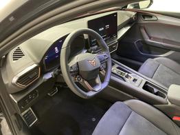 Cupra Leon Sportstourer VZ 2.0 TSI 333PS/245kW 4x4 DSG7 2025 +INT. DRIVE+MATRIX+AHK+Erweiterte Garantie. 