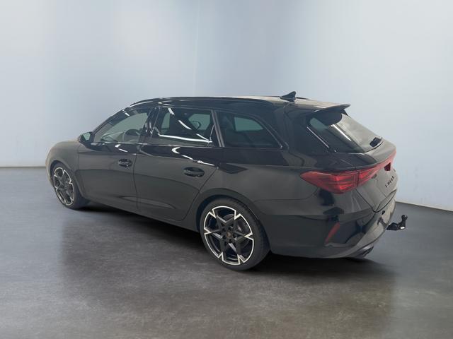 Cupra Leon Sportstourer VZ 2.0 TSI 333PS/245kW 4x4 DSG7 2025 +AHK +19" ALU +Erweiterte Garantie. +VOLL-LED 