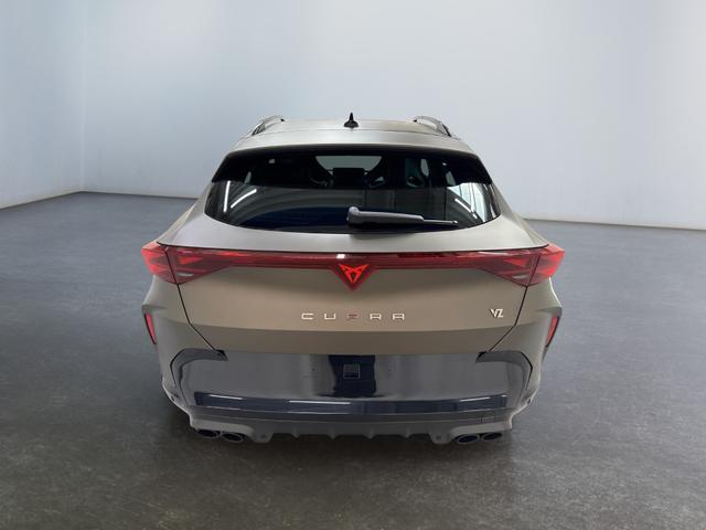 Formentor VZ EXTREME 2.0 TSI 333PS/245kW 4x4 DSG7 2026 +19"ALU+PANO+NAVI+Akebono 