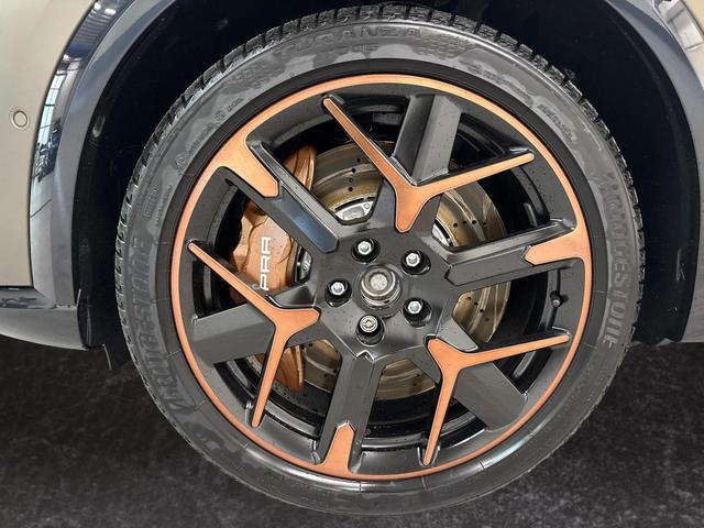 Cupra Formentor VZ EXTREME 2.0 TSI 333PS/245kW 4x4 DSG7 2026 +19"ALU+PANO+NAVI+Akebono 