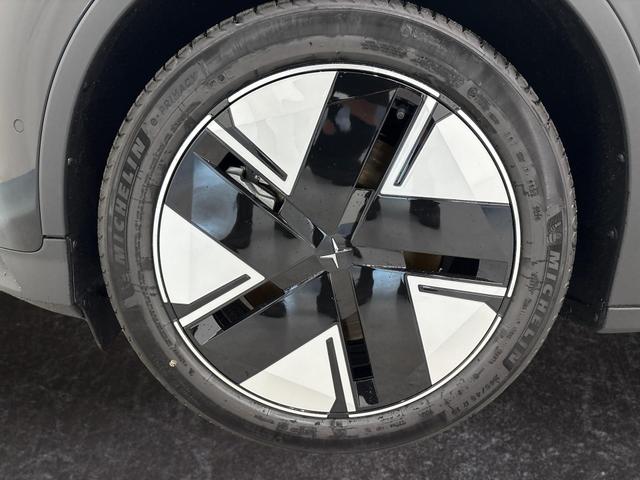 Polestar 2 Standard Range Single Motor 272HP 70kWh RWD 2025 