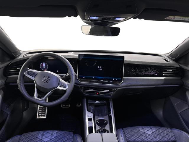 Volkswagen Passat Variant R-Line 2.0 TSI 4Motion 265PS/195kW DSG7 2026 | *19" +AHK +PANO +Black Style +360g +NAVI +Matrix* 