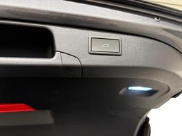 Volkswagen Passat Variant R-Line 2.0 TDI SCR 4Motion 193PS/142kW DSG7 2026 | +AHK +PANO +Black Style +19" Schwarz LM +360 & RFK +TravelAssist 