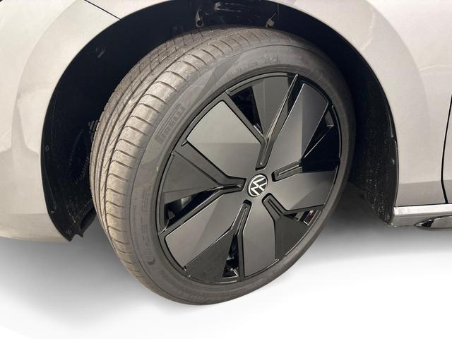 Beispielbilder, ggf. teilweise mit Sonderausstattung