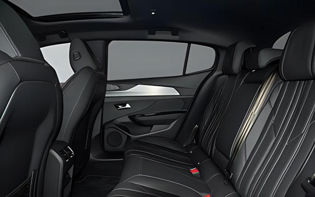 Peugeot 408 Plug-In Hybrid 240 e-DSC7 Allure Busines, Beispielbilder, ggf. teilweise mit Sonderausstattung