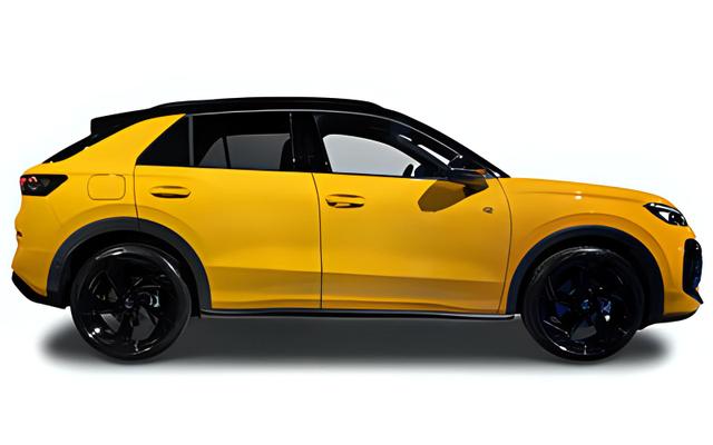 Volkswagen T-Roc 1.5 eTSI OPF DSG R-Line, Die hier gezeigten Fotoaufnahmen zeigen Fahrzeuge der bezeichneten Modellreihe. Manche entstanden auch (noch) vor einer Modellneuerung des Herstellers. Alle von uns angebotenen Autos werden erst nach unserer Bestellung produziert.