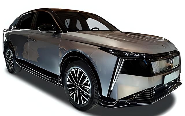DS Automobiles N&deg;7 Sports Utility Vehicle 5-T&uuml;rer - BEV 97 kWh E-Tense AWD Long Range La Pre