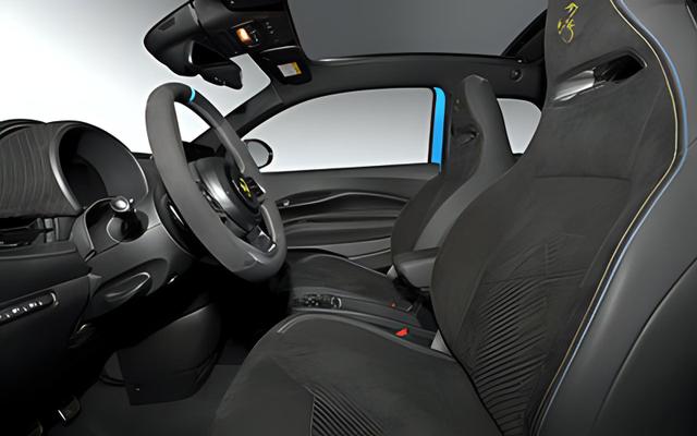 Abarth 500e Cabrio 42 kWh, Beispielbilder, ggf. teilweise mit Sonderausstattung