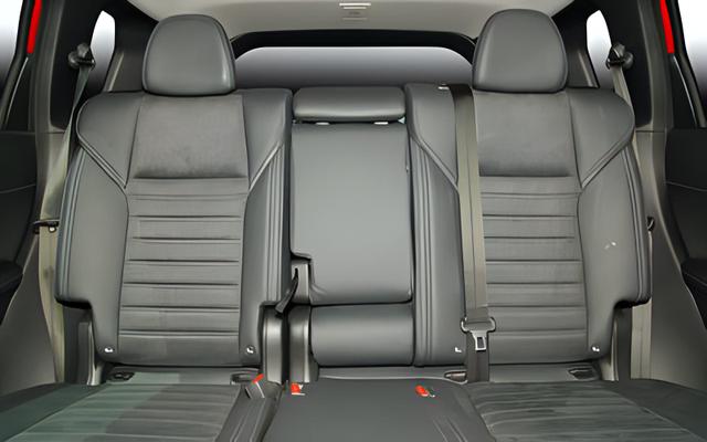 Mitsubishi Outlander 2.4 PHEV 4WD Intro Edition, Beispielbilder, ggf. teilweise mit Sonderausstattung