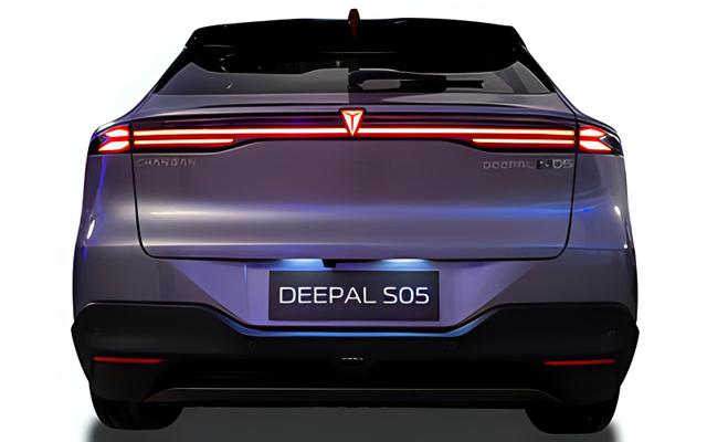 Changan Deepal S05 Sports Utility Vehicle 5-T&uuml;rer RWD Pro, Beispielbilder, ggf. teilweise mit Sonderausstattung