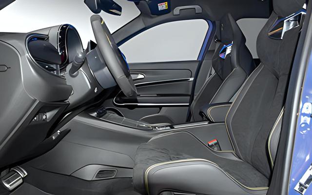 Abarth 600e Scorpionissima 54 kWh, Beispielbilder, ggf. teilweise mit Sonderausstattung