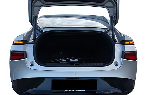 Xpeng P7 BEV 83kWh RWD Long Range, Beispielbilder, ggf. teilweise mit Sonderausstattung