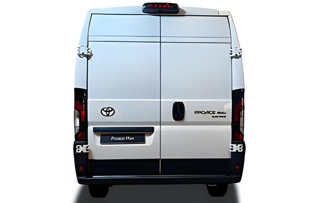 Toyota Proace Max L3H2 2.2 D 140 Duty 35, Die hier gezeigten Fotoaufnahmen zeigen Fahrzeuge der bezeichneten Modellreihe. Manche entstanden auch (noch) vor einer Modellneuerung des Herstellers. Alle von uns angebotenen Autos werden erst nach unserer Bestellung produziert.