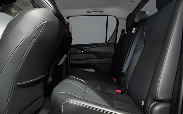 Toyota Hilux Pick-Up 2.8-l-D Mildhybrid Automatik Allrad Active, Beispielbilder, ggf. teilweise mit Sonderausstattung
