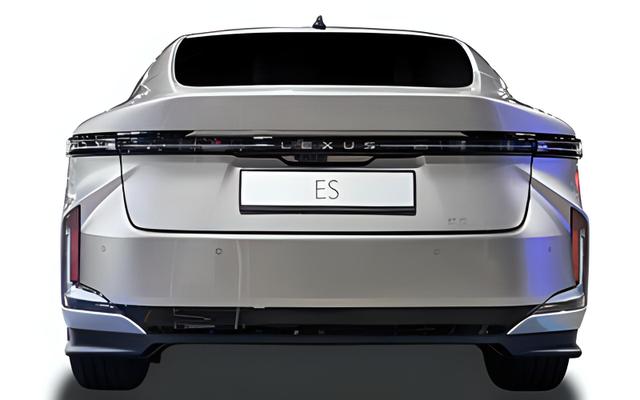 Lexus ES 300h e-FOUR Executive Automatik, Beispielbilder, ggf. teilweise mit Sonderausstattung