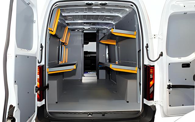 Nissan Interstar 2.0 dCi 130 N-Connecta L2H2 3,5t, Beispielbilder, ggf. teilweise mit Sonderausstattung