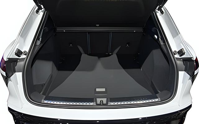Audi Q3 TDI quattro 142kW S tronic, Beispielbilder, ggf. teilweise mit Sonderausstattung