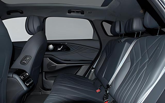 Omoda 9 1.5 TGDI PHEV Exclusive DHT, Beispielbilder, ggf. teilweise mit Sonderausstattung